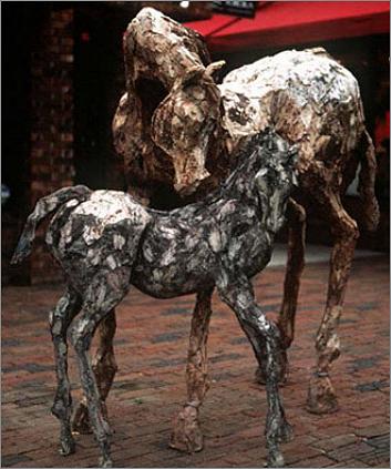 http://www.hollanderart.com/images/Siri/Mixed_Media/Siri09.jpg